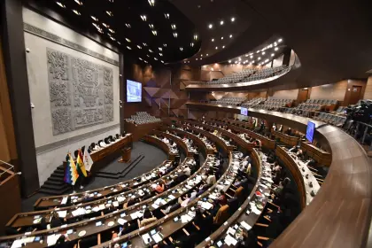 Cámara de Diputados aprueba con modificaciones la ley para elegir vocales del TSE; el Senado sesiona este martes para revisarla