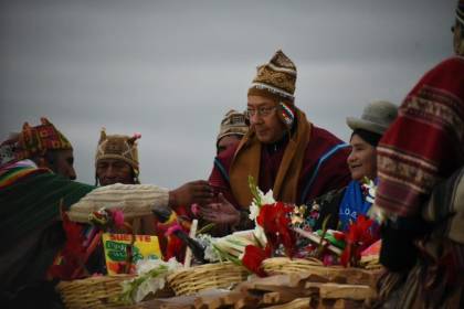 Con rituales y música, arranca la celebración del Año Nuevo Andino Amazónico 5532 en Tiwanaku