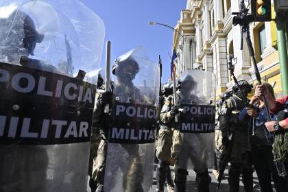 Emiten orden de libertad para el primer sentenciado por la toma militar de Plaza Murillo