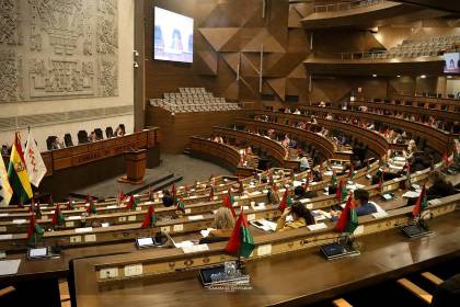 Diputados sesionan para analizar el informe sobre la “gasolina basura” y un crédito