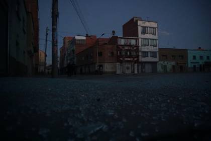 Alcaldía en Viacha declara tres días de duelo en solidaridad a las familias de los fallecidos tras explosiones en un cuartel 