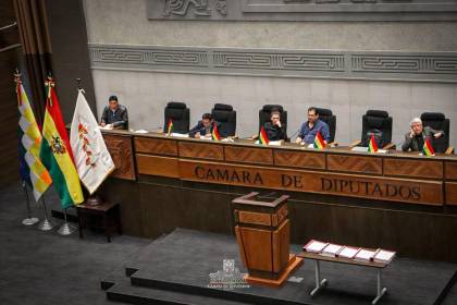 Diputados aprueban informe sobre el caso de la gasolina basura y lo remite a la Fiscalía, Contraloría y Ejecutivo