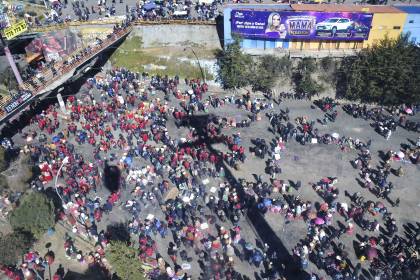 Una de las juntas vecinales de El Alto declara una “tregua” de cuatro días en los bloqueos