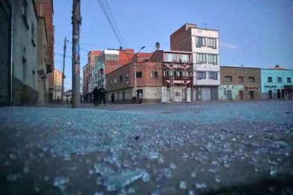 Alcaldía en Viacha declara tres días de duelo en solidaridad a las familias de los fallecidos tras explosiones en un cuartel 