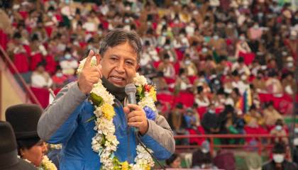 “Necesitamos líderes apegados a la verdad, que amen a su pueblo y no a la silla”, dice Choquehuanca en aniversario del MAS