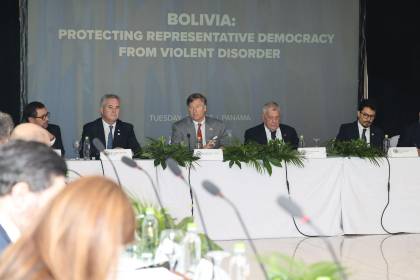 EEUU y otros 13 países respaldan al Gobierno de Bolivia: “Los esfuerzos por debilitar” a Paz son “una grave amenaza para el hemisferio”