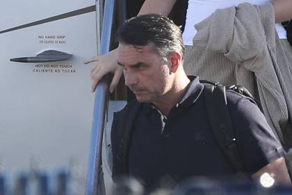 Videos: Así llegó Bolsonaro a EEUU; su periplo por Argentina y Ecuador para huir de Brasil