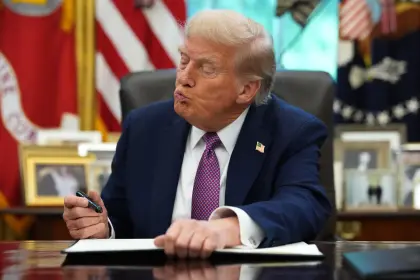 Trump oficializa el regreso del Departamento de Guerra de EEUU