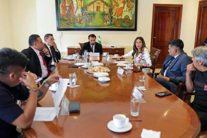 Los gobernadores exigen a Paz una compensación del TGN por el incremento del precio diésel