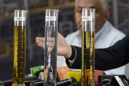 ¿Qué aditivos debe tener la gasolina para mejorar su calidad? Esto dice un experto 