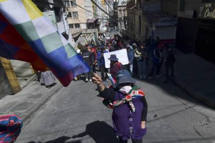Diálogo: Defensoría e Iglesia Católica lograron primer acercamiento con los campesinos de La Paz