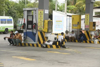 Surtidores se reunirán para analizar ley corta de importación de combustibles