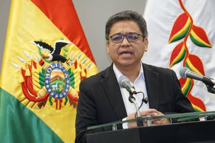 Vocero presidencial señala que el ministro de Gobierno hablará sobre el audio atribuido al comandante de la Policía