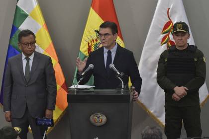 Paz reitera que presentará paquetes de normas y leyes después de las elecciones subnacionales 