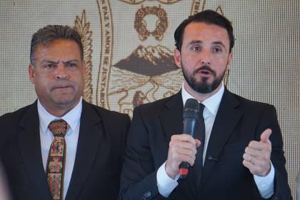 Velasco: Gobernadores propondrán al Gobierno una ruta para aplicar el 50-50; se plantea un impuesto por año