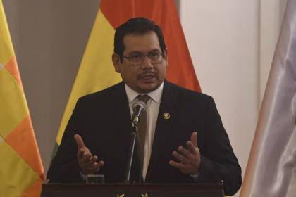 “Se espera que se profundicen cambios al Ministerio Público”, dice presidente de Diputados tras posesión de fiscales