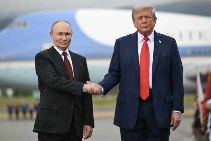 Trump y Putin llegan a Alaska para una reunión histórica sobre Ucrania
