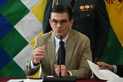 Diálogo: Paz convoca a la COB y a otros sectores el 5 de enero para encontrar consensos sobre el Decreto 5503