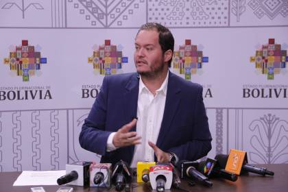 Orden de aprehensión contra Dorgathen es por una denuncia de exportación de gas sin autorización