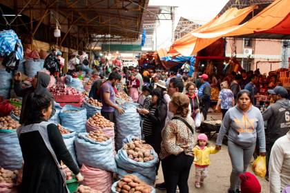 Inflación en Bolivia llega a 5,53% a septiembre y hay seis causas que hacen ‘saltar los precios’, según analista