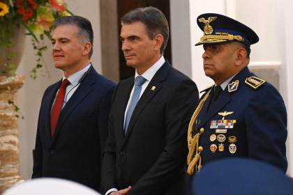 Posesionan al Secretario General Permanente del Consejo Supremo de Defensa