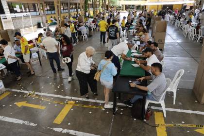 Recta final del balotaje en Colombia: ¿De la Espriella o Cepeda?