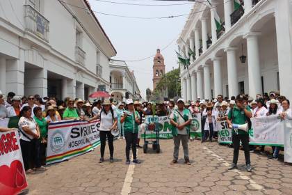 Santa Cruz: Sector salud tendrá otro paro de 48 horas exigiendo a la Alcaldía y a la Gobernación el pago de salarios