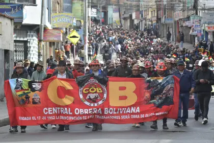 COB convoca a un ampliado de emergencia este sábado tras pedido de diálogo de cinco centrales obreras 