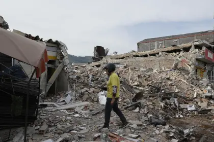 Al menos 265 muertos y 496 desaparecidos en el terremoto de Colombia, según el Gobierno
