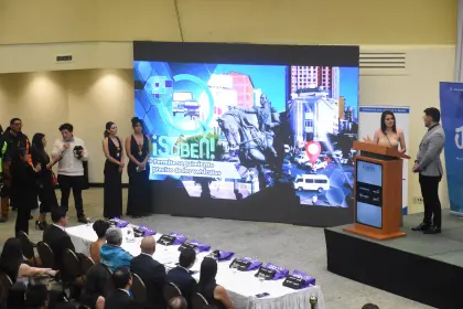 Para frenar el trameaje, la Alcaldía de La Paz lanza el plan de control con GPS y un paquete de aplicaciones