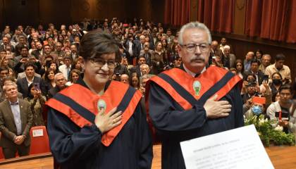 María Eugenia García jura como rectora de la UMSA con el reto de luchar contra la violencia y erradicar la corrupción