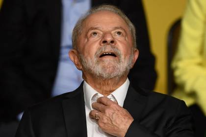 Lula fue operado de emergencia de una “hemorragia intracraneal”