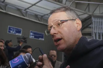TSE instala sala plena para definir futuro político de Jaime Dunn, que busca ser candidato presidencial