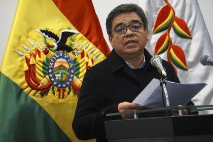 “De ser necesario se va militarizar”: Gobierno justifica nuevo decreto y lanza advertencia contra bloqueos