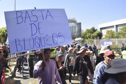 Bolivia sufre 50 días de bloqueos y se registran 41 rutas cortadas en cinco departamentos