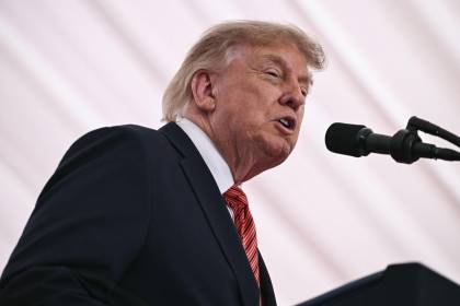 Trump: Un conflicto entre Argentina y Reino Unido por Malvinas sería un “desastre potencial”