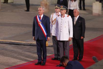 “Construcción de barreras” en fronteras: Esto dicen los dos decretos chilenos que buscan frenar migración ilegal con Bolivia