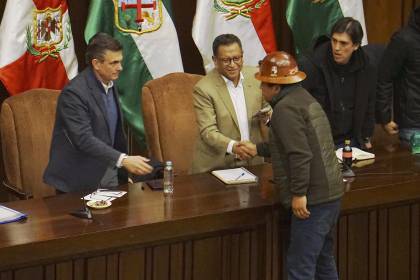 Según diputado de Andrónico, existe un 90% de avance en los 8 puntos que planteó la COB al Gobierno
