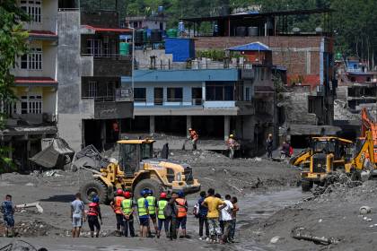 Elevan a 180 los muertos y más de 1.300 desaparecidos tras las riadas entre Nepal y el Tíbet