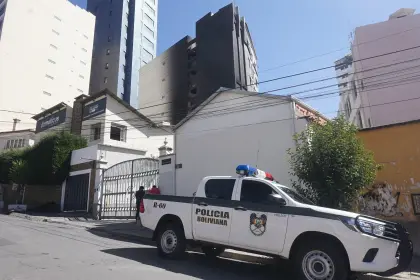 La Paz: Abogado dice que 25 familias de un edificio fueron afectadas por el incendio en Sopocachi