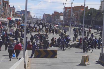 Sectores movilizados en El Alto deciden mantener bloqueos y descartan un cuarto intermedio para corredor humanitario