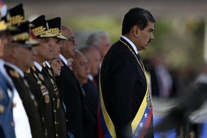 La Fuerza Armada de Venezuela reafirma su lealtad a Nicolás Maduro en un acto militar