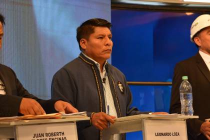 “Una cosa es ser dirigente y otra autoridad”: Loza fue cuestionado por conflictos en la gestión de Evo y bloqueos en Cochabamba