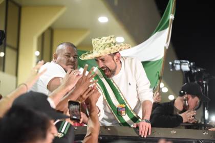 Camacho anuncia que este domingo se reunirá con su equipo para definir el nuevo gabinete 