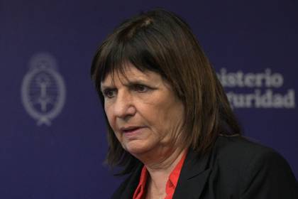 Ministra de Seguridad de Argentina anuncia que “los mayores de 18 años podrán ser legítimos usuarios de armas”