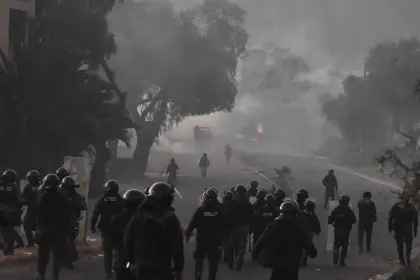 Ministro Ríos informa que se aprehendió a uno de los presuntos autores de la muerte de un teniente en los bloqueos en Cochabamba