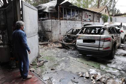 Emiratos aumentará los precios del combustible entre un 30% y 72% por la guerra