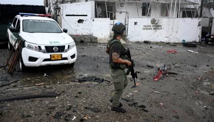 Cuatro muertos y siete heridos en ataques de disidentes de las FARC en Colombia