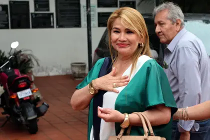 Añez a Evo: “Tarde o temprano, Bolivia te verá tras las rejas”