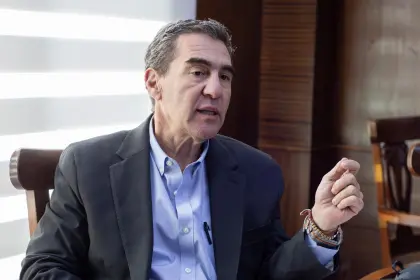 Ministro de Planificación dice que créditos de libre disposición son para cubrir deudas de anteriores administraciones